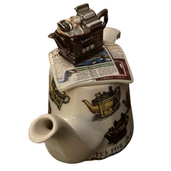 Vintage Made in England 1997-98 Paul Cardew Signed Collectors Club Teapot - Picture 3 of 6